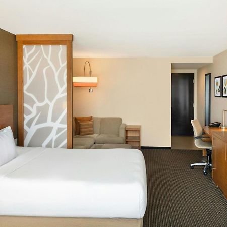 Courtyard By Marriott La Paz Baja California Sur Hotel Exterior photo