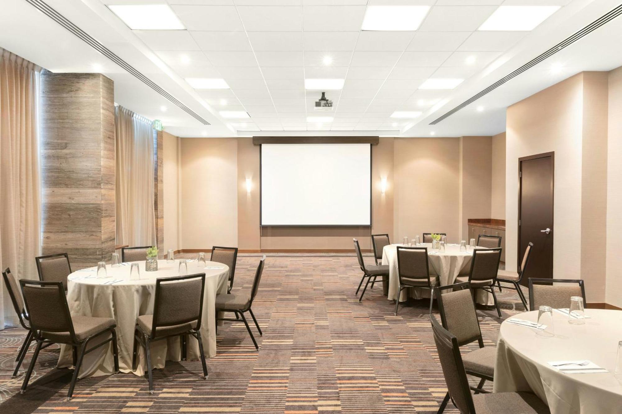 Courtyard By Marriott La Paz Baja California Sur Hotel Exterior photo