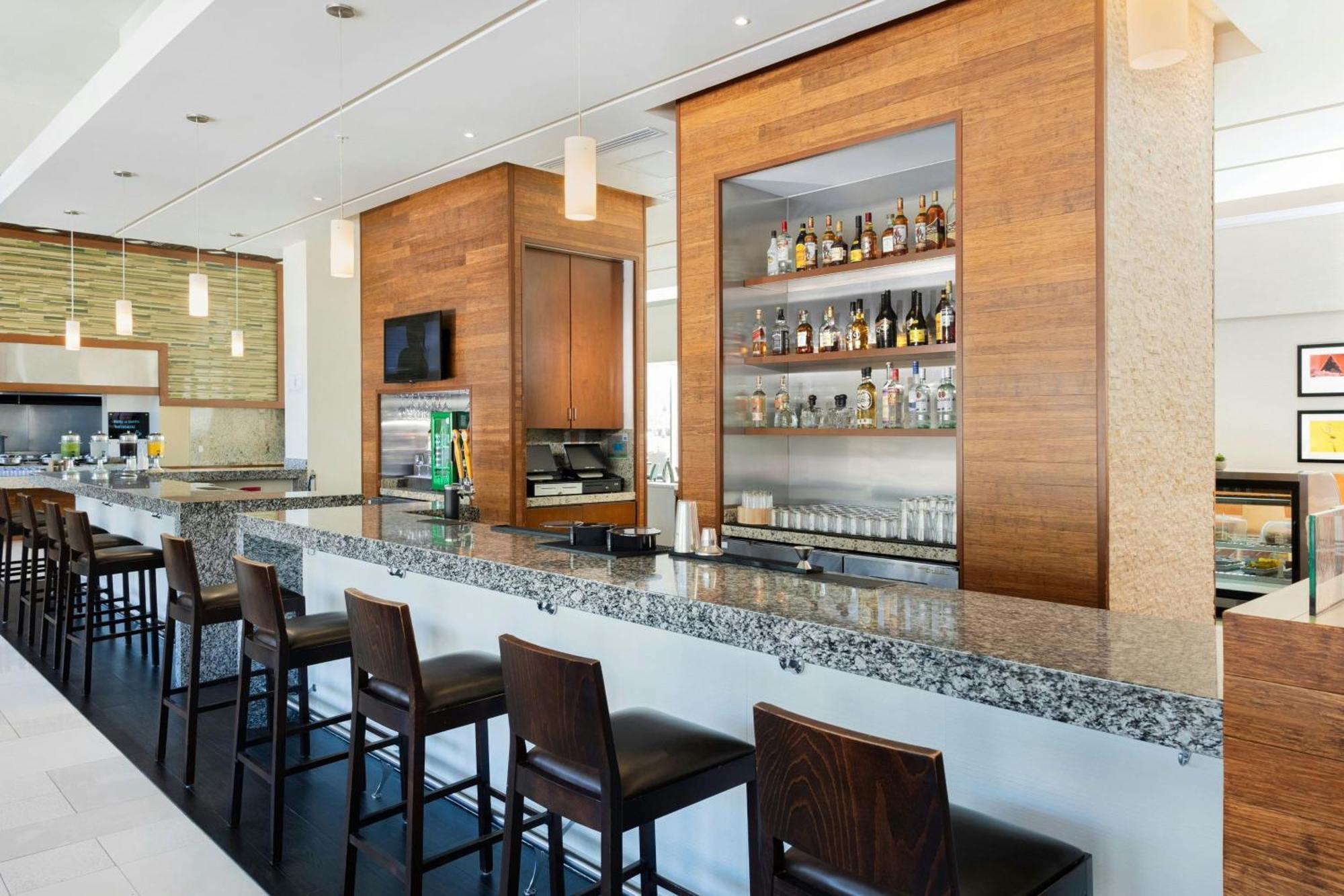 Courtyard By Marriott La Paz Baja California Sur Hotel Exterior photo
