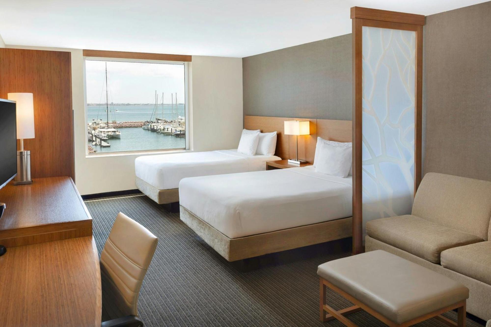 Courtyard By Marriott La Paz Baja California Sur Hotel Exterior photo